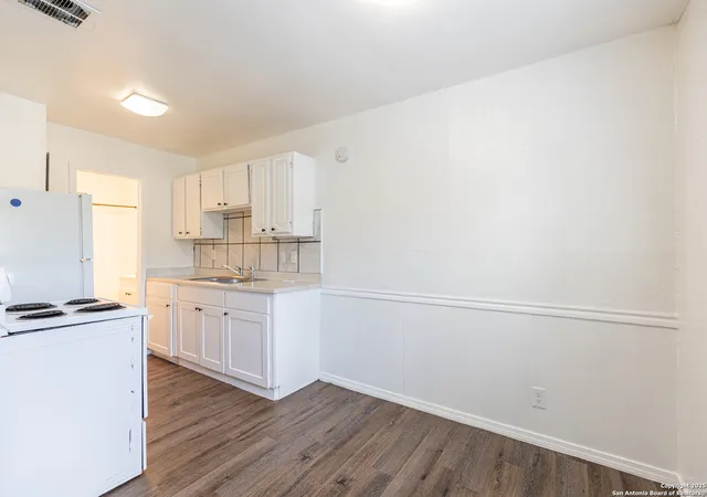 Photo 1 of Multi family home for sale at 7115 Glen Terrace, San Antonio, TX 78239 | MLS# 1915312 | Listing updated on 2026-03-29
