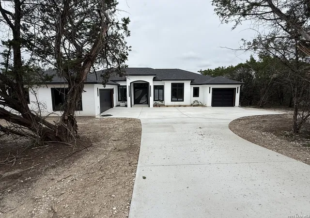 2nd image of 189 Mustang Lane, Spring Branch, TX 78070 | MLS# 1915316