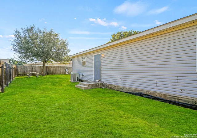 24th image of 6018 Bear Meadow, San Antonio, TX 78222 | MLS# 1915395