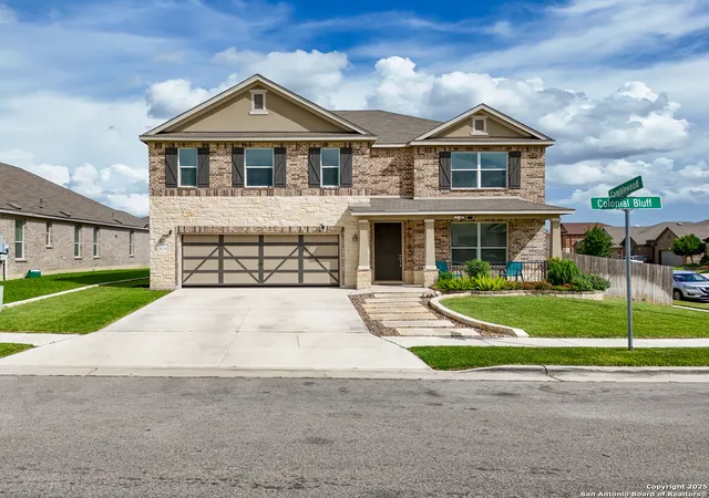 1st image of 105 Colonial, Universal City, TX 78148 | MLS# 1915449