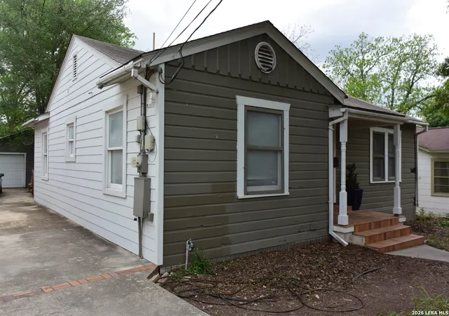 Homes for sale in Alamo Heights, TX | 126 College Blvd, Alamo Heights, TX 78209 | MLS# 1915453