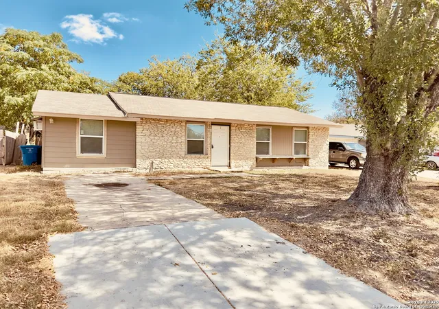 Photo 1 of Sale Pending at 4706 Castle Strm Dr, San Antonio, TX 78218 | MLS# 1915507 | Listing updated on 2026-03-04