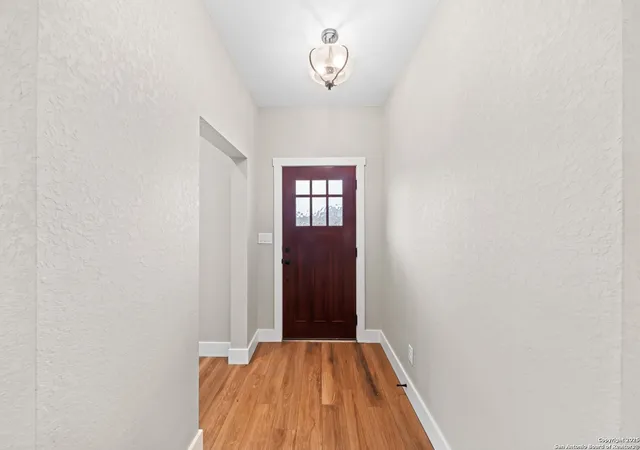 3rd image of 808 Gray Oak, Fredericksburg, TX 78624 | MLS# 1915530