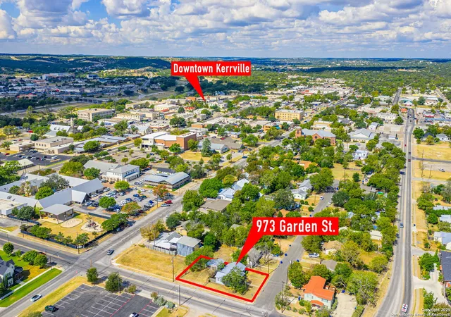 Photo 2 of Single family home for sale at 973 Garden St, Kerrville, TX 78028 | MLS# 1915567 | Listing updated on 2025-11-12