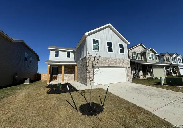 Photo 3 of Sale Pending at 14819 Sycamore Xing, San Antonio, TX 78252 | MLS# 1915602 | Listing updated on 2026-02-05