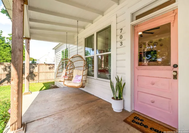 Photo 3 of Single family home for sale at 703 E Hwy St, Fredericksburg, TX 78624 | MLS# 1915644 | Listing updated on 2026-03-27