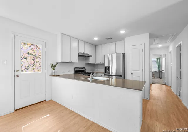 Photo 2 of Sale Pending at 9103 Stellar Hl, San Antonio, TX 78252 | MLS# 1915670 | Listing updated on 2026-04-15