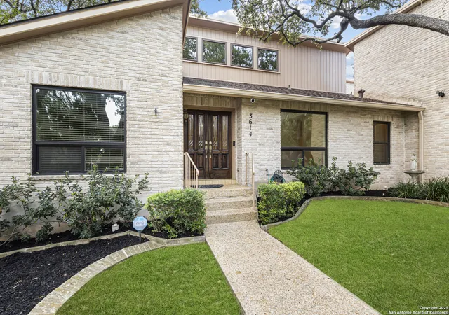 Photo 2 of Sale Pending at 3614 Hunters Dream, San Antonio, TX 78230 | MLS# 1915722 | Listing updated on 2025-10-27