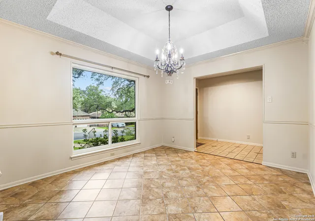 Photo 3 of Sale Pending at 3614 Hunters Dream, San Antonio, TX 78230 | MLS# 1915722 | Listing updated on 2025-10-27