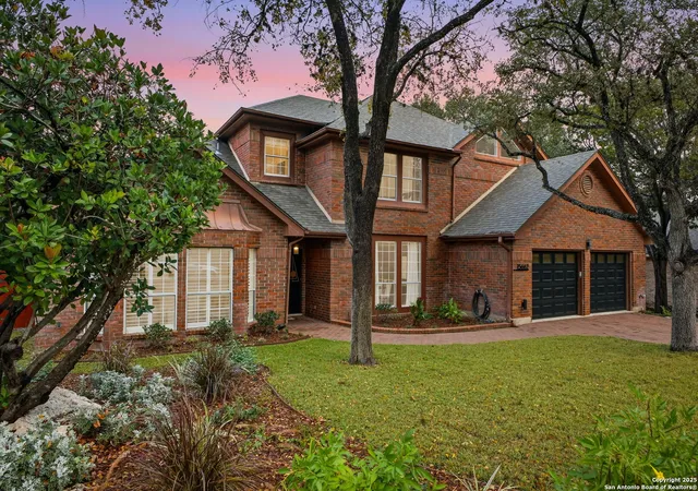 Photo 4 of Sale Pending at 15662 Robin Ridge, San Antonio, TX 78248 | MLS# 1915730 | Listing updated on 2026-01-30