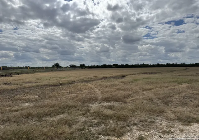 Homes for sale in La Pryor, TX | Lot 10 Summerwood Lane, La Pryor, TX 78872 | MLS# 1915732
