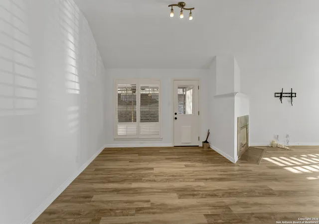 Photo 4 of Sale Pending at 5851 Spring Xing, San Antonio, TX 78247 | MLS# 1915734 | Listing updated on 2026-04-20