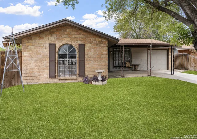 Photo 3 of Single family home for sale at 7507 Sweet Valley, San Antonio, TX 78242 | MLS# 1915768 | Listing updated on 2025-11-08