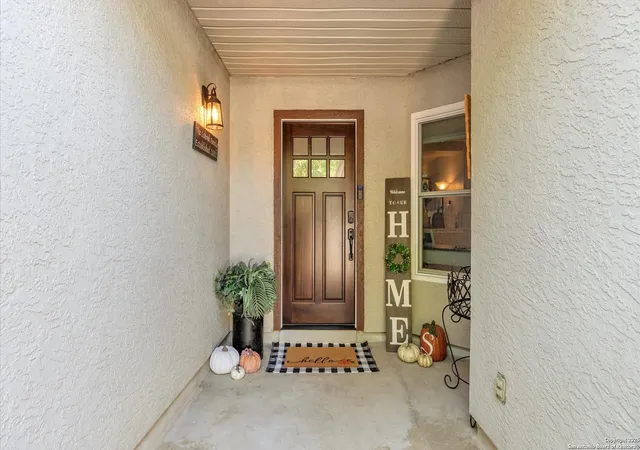 Photo 3 of Sale Pending at 224 Victoria Point, Schertz, TX 78154 | MLS# 1915782 | Listing updated on 2025-10-25