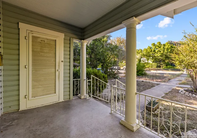 2nd image of 118 E Huisache, San Antonio, TX 78212 | MLS# 1915804