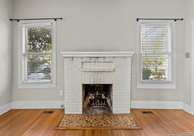 4th image of 118 E Huisache, San Antonio, TX 78212 | MLS# 1915804