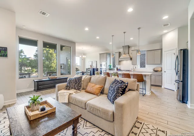 Photo 3 of Sale Pending at 7627 Desperado, Boerne, TX 78015 | MLS# 1915818 | Listing updated on 2026-01-13