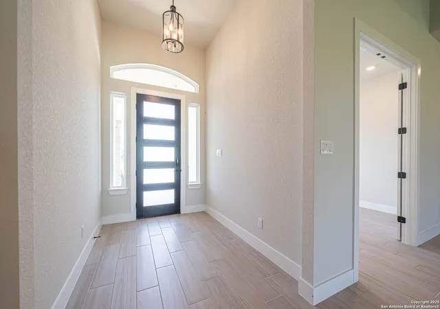 Photo 3 of Single family home for sale at 138 Firewheel, Floresville, TX 78114 | MLS# 1915827 | Listing updated on 2026-01-26