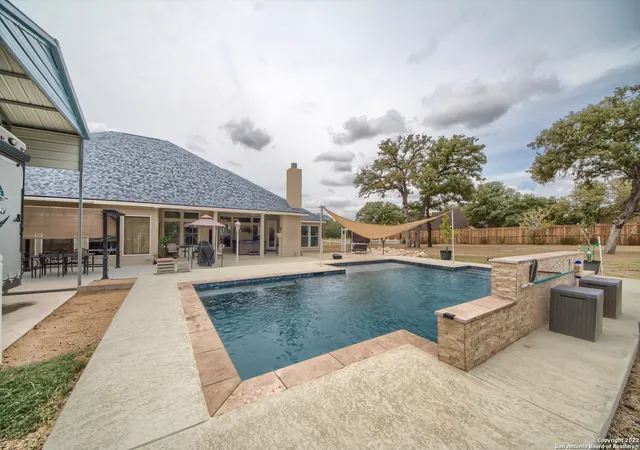 Photo 4 of Single family home for sale at 101 Auburn Cove, La Vernia, TX 78121 | MLS# 1915857 | Listing updated on 2025-12-02