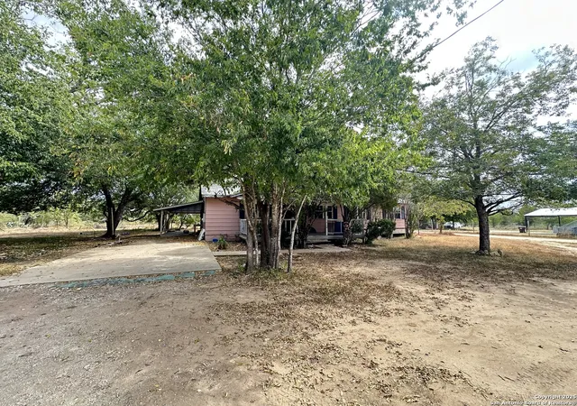 Photo 3 of Single family home for sale at 10498 Hollowell Rd,, Atascosa, TX 78002 | MLS# 1915876 | Listing updated on 2026-02-10
