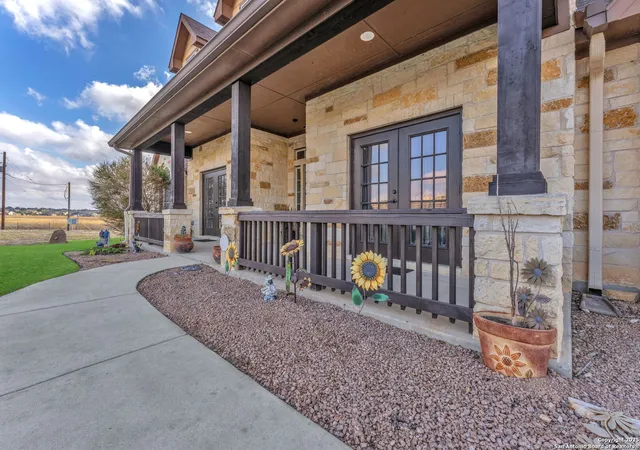 3rd image of 233 Scenic Hills, La Vernia, TX 78121 | MLS# 1915881