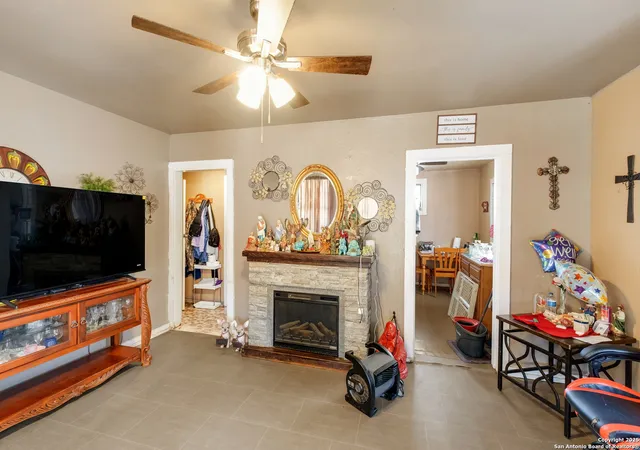 Photo 4 of Sale Pending at 1231 Mogford, San Antonio, TX 78264 | MLS# 1915904 | Listing updated on 2026-01-30