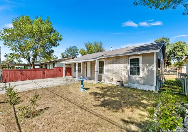 Homes for sale in San Antonio, TX | 127 Pharis St, San Antonio, TX 78237 | MLS# 1915917