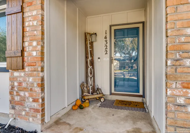 Photo 2 of Sale Pending at 14322 Pembridge, San Antonio, TX 78247 | MLS# 1915923 | Listing updated on 2025-11-15