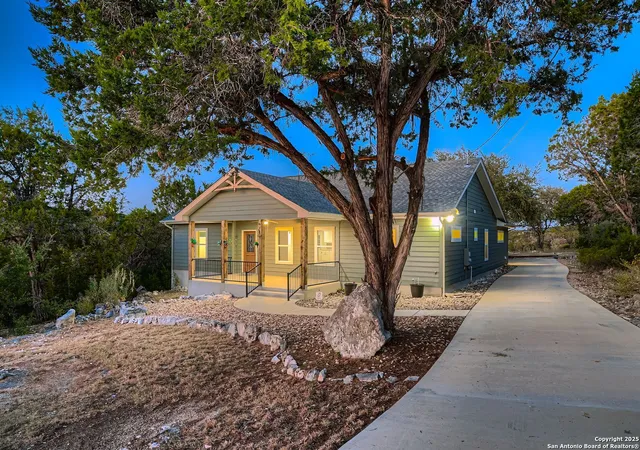 Photo 2 of Sale Pending at 3963 Summit Hurst, New Braunfels, TX 78132 | MLS# 1915948 | Listing updated on 2026-03-18