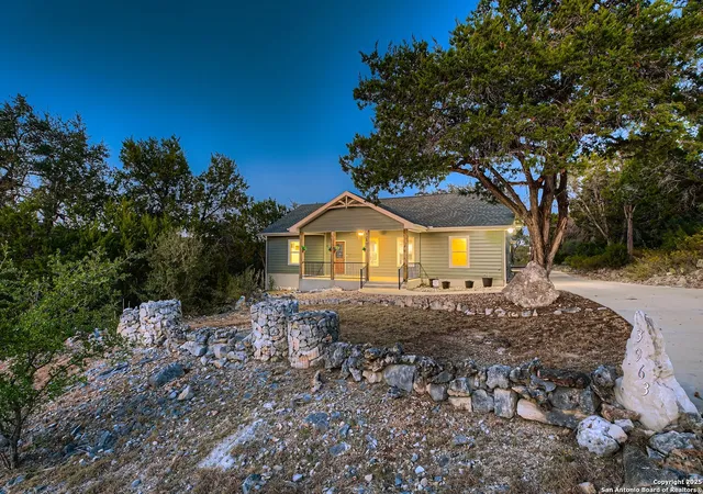 Photo 3 of Sale Pending at 3963 Summit Hurst, New Braunfels, TX 78132 | MLS# 1915948 | Listing updated on 2026-03-18