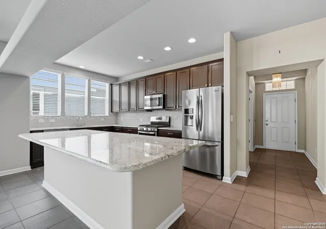 3rd image of 327 Rachel St, San Marcos, TX 78666 | MLS# 1915949