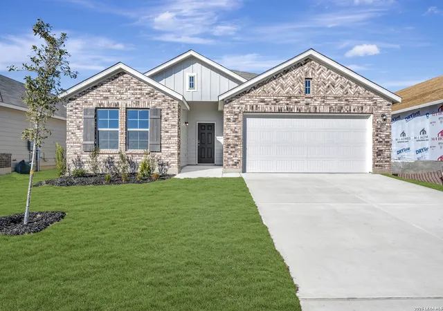 1st image of 1104 Limestone Ridge, Seguin, TX 78155 | MLS# 1915959