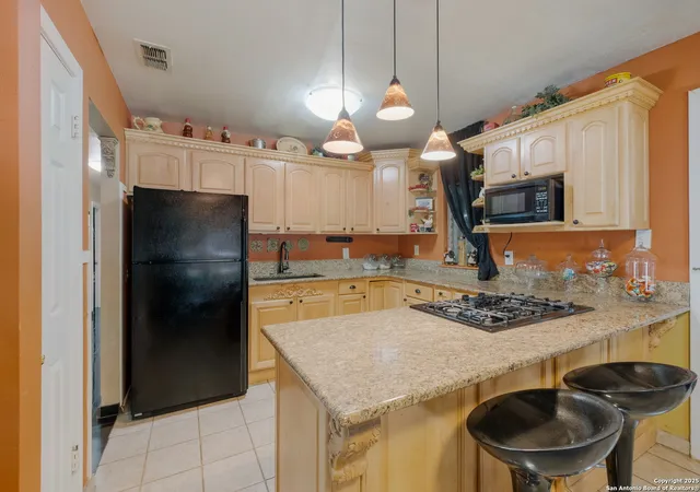 Photo 4 of Single family home for sale at 214 Schmeltzer, San Antonio, TX 78213 | MLS# 1915977 | Listing updated on 2026-01-10