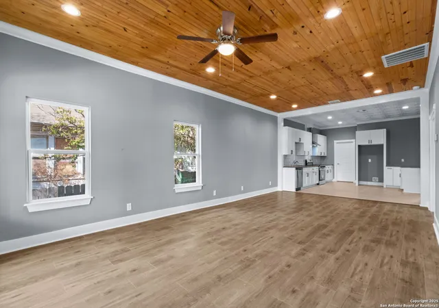5th image of 129 Cincinnati Ave, San Antonio, TX 78201 | MLS# 1915981