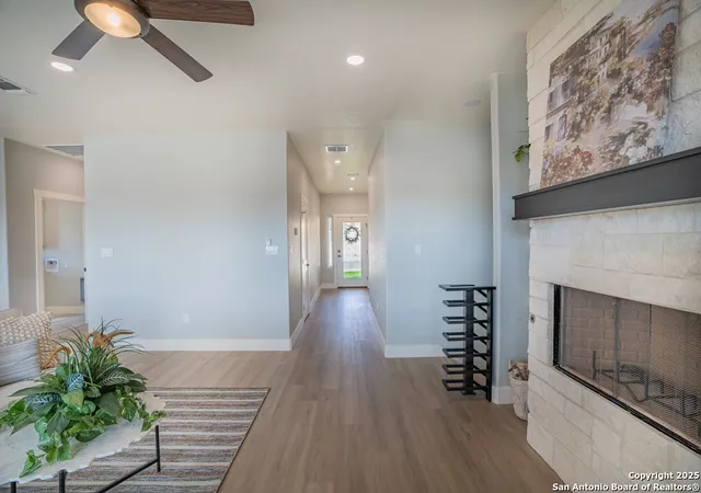Photo 3 of Single family home for sale at 1811 Chateau Ln, Kerrville, TX 78028 | MLS# 1916014 | Listing updated on 2026-01-13