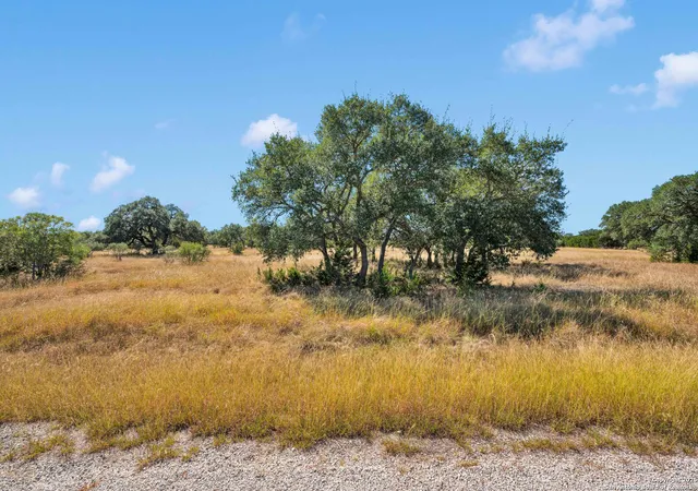 Photo 2 of Sale Pending at 488 Buckskin, Bandera, TX 78003 | MLS# 1916042 | Listing updated on 2025-11-29