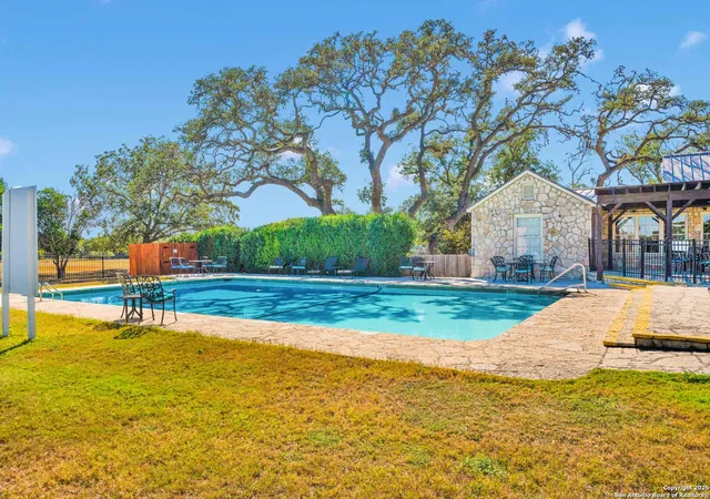 Photo 4 of Sale Pending at 488 Buckskin, Bandera, TX 78003 | MLS# 1916042 | Listing updated on 2025-11-29