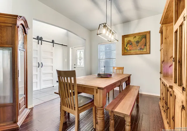 Photo 4 of Sale Pending at 456 Silver Buckle, Schertz, TX 78154 | MLS# 1916074 | Listing updated on 2026-01-26