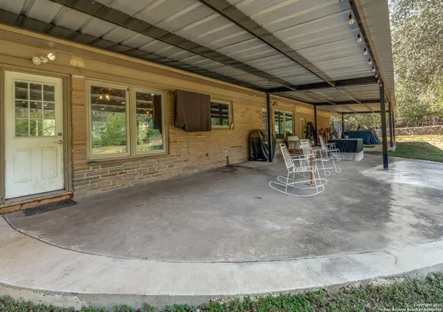 Photo 22 of Sale Pending at 125 Sunway Dr, San Antonio, TX 78232 | MLS# 1916116 | Listing updated on 2025-12-02