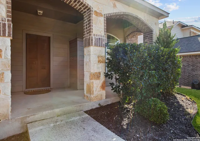 Photo 3 of Sale Pending at 7616 Mission Summit, Boerne, TX 78015 | MLS# 1916177 | Listing updated on 2026-01-05