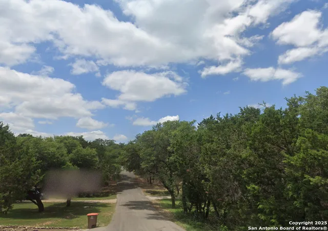 Photo 3 of Land for sale at 532 Shady Oak, Canyon Lake, TX 78133 | MLS# 1916192 | Listing updated on 2025-10-28