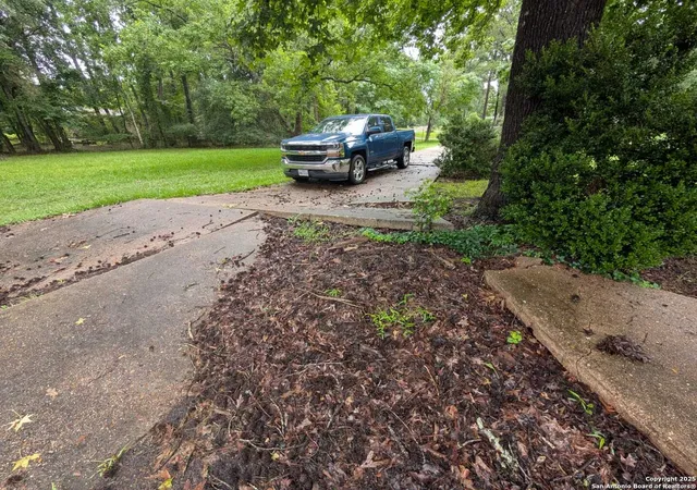 5th image of 33635 W Decker, Magnolia, TX 77355 | MLS# 1916206