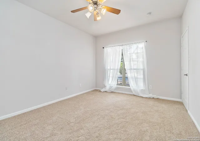 Photo 4 of Sale Pending at 2122 Bigmouth Hook, San Antonio, TX 78224 | MLS# 1916222 | Listing updated on 2025-11-27
