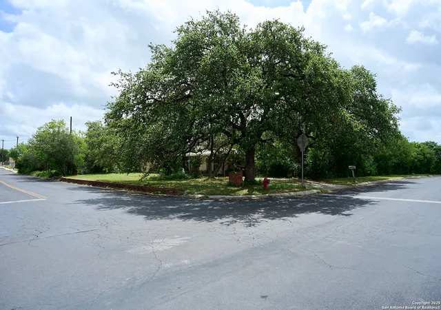 12th image of 5400 Thistle Dr, San Antonio, TX 78238 | MLS# 1916278