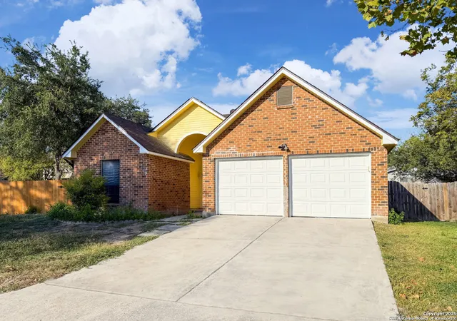 Photo 3 of Single family home for sale at 9014 Mouton, San Antonio, TX 78250 | MLS# 1916323 | Listing updated on 2026-01-11