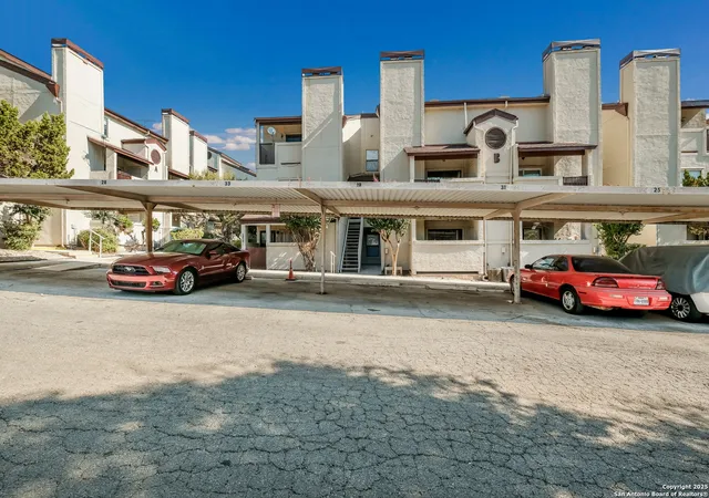Photo 2 of Sale Pending at 5322 Medical Dr #B-201, San Antonio, TX 78240 | MLS# 1916382 | Listing updated on 2025-11-07