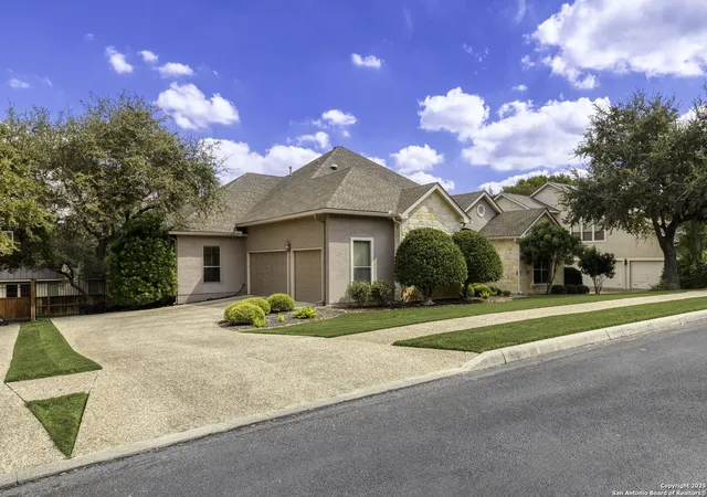 Photo 1 of Sale Pending at 114 Candelaria, Helotes, TX 78023 | MLS# 1916406 | Listing updated on 2025-10-28