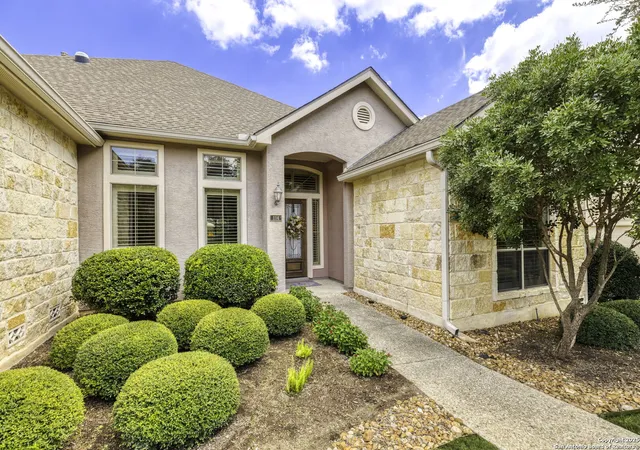 Photo 3 of Sale Pending at 114 Candelaria, Helotes, TX 78023 | MLS# 1916406 | Listing updated on 2025-10-28