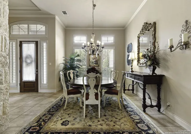 Photo 4 of Sale Pending at 114 Candelaria, Helotes, TX 78023 | MLS# 1916406 | Listing updated on 2025-10-28
