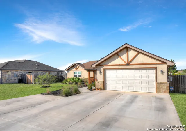 3rd image of 157 Turnberry, La Vernia, TX 78121 | MLS# 1916469